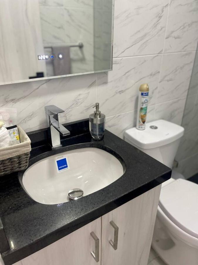 Apartment Luxury Corferias-usa Embassy & Airport *